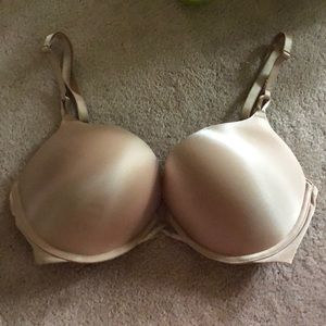 Victoria’s Secret Bombshell Bra